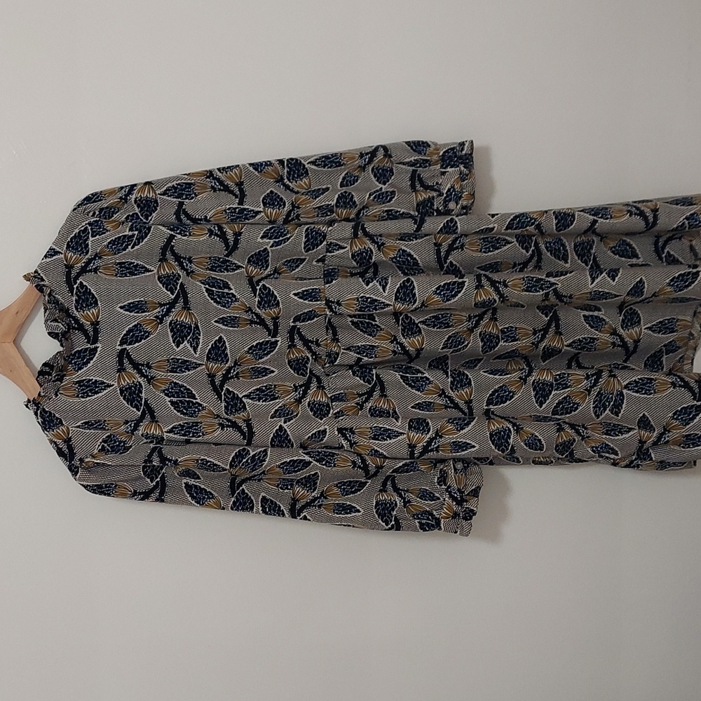 Woman's cute small size dress